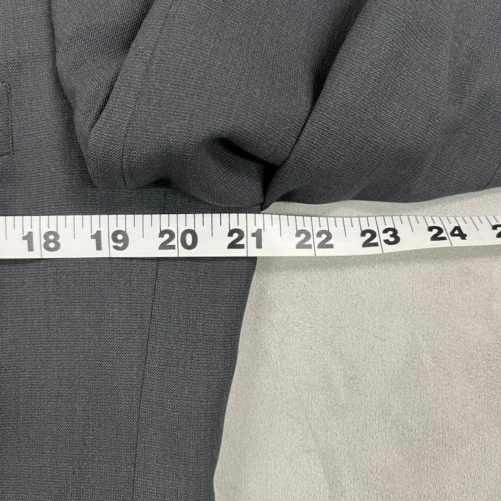 Brooks Brothers Wool Blazer Mens 40R Charcoal Gray Made in‎ Italy Sport Coat